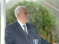 Mohamed-Cherif Abbas dans l'oraison funèbre                                    'Un sage qui a marqué l'histoire'