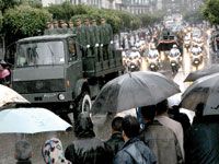 Ahmed ben bella, ancien président, inhumé hier à el-alia                                    Funérailles d'état pour un ultime hommage