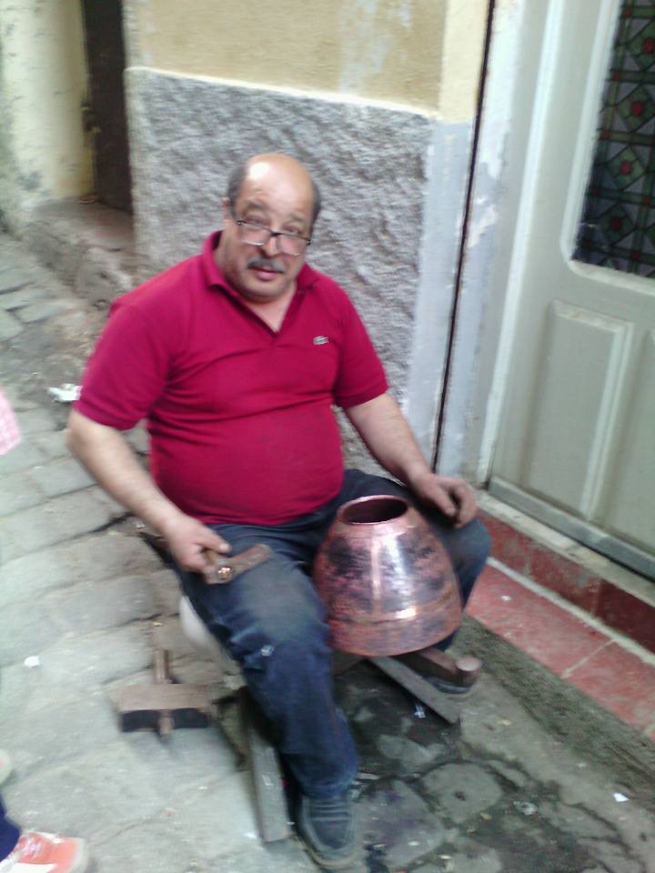 Constantine - «Les Zinzins du Café Riche» Le charme discret de la dinanderie