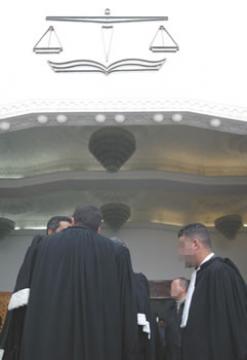 L'affaire qui a ébranlé la Kabylie                                    LES ASSASSINS DE L'ENTREPRENEUR SLIMANA REJUGES LE 22 OCTOBRE