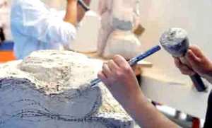 Sétif: la taille de pierre, une activité ancestrale dans la région de Djemila