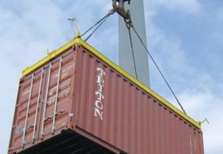 Alger : Plus de 3 milliards de DA de marchandises importées saisies en 2011