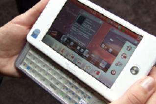 SIFTECH 2012 à Oran : La 3G suscite la curiosité du public