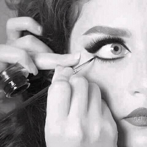 العناية ببشرتك و تنظيفها الروتين المسائي