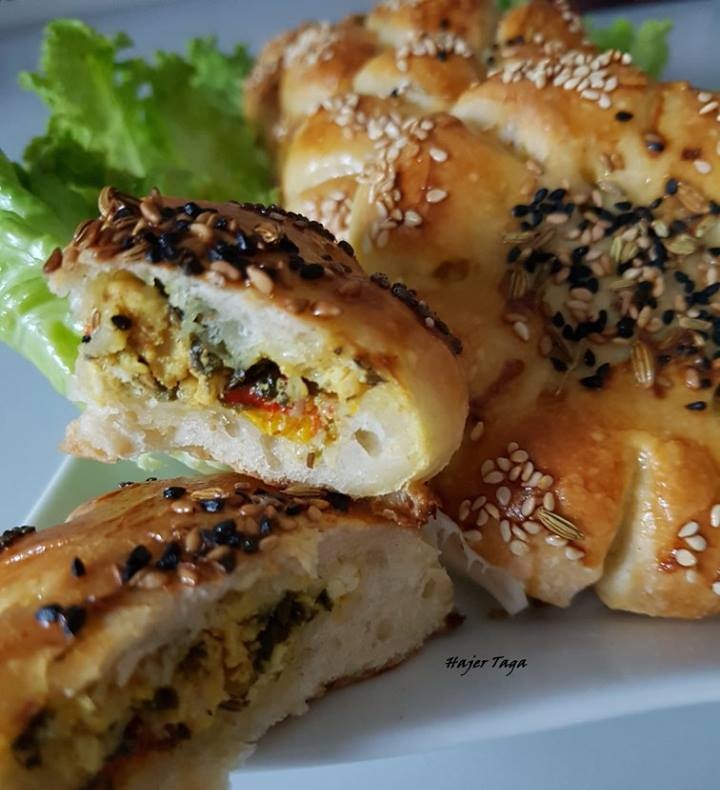 Petits pains farcis au poulet et au fromage