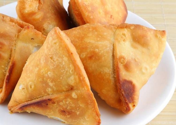 طريقة عمل خبز بالسبانخ