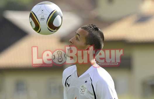 Kadir : «Feghouli a beaucoup apporté à l'EN et c'est un plaisir de jouer à ses côtés»