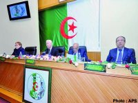 Cherif Abbas expose le plan de « man' uvre »                                    Cinquantenaire de l'indépendance