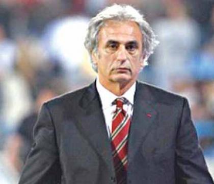 معسكر تحضيري للاعبين المحليين في أفريل القادم                                    حليلوزيتش يراهن على بلكالام وبلعمري لإعادة توازن دفاع الخضر