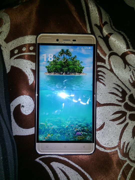 P8 Lite