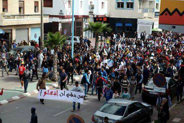 Marche Pacifique D'élèves