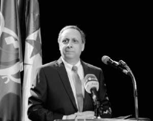 Algérie - Soufiane Djilali , président de Jil Jadid «Un homme de consensus pour assurer la transition»