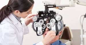 اختصاصيي فحص العيون ينسحبون من مؤسسة الضمان الصحي في كيبيك... كيف ينعكس ذلك على المواطن؟