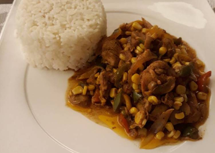 دجاج الطاووق الاحمر مع الخضرة والارز