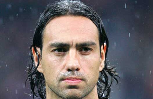 Milan AC : Nesta : «Je ne ferai pas comme Beckham»