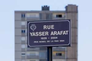 Planète - Var (France): la justice tranche en faveur d’une plaque de rue en mémoire de Yasser Arafat