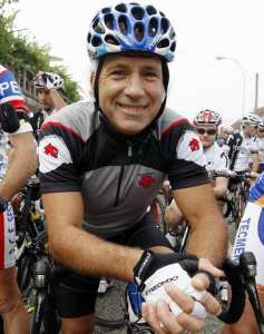 Alvaro Pino en visite à Alger (19 au 23 février)