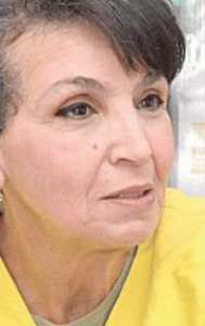 Algérie - Pr Fatiha Benabbou. Constitutionnaliste «Le 'décret Ouyahia' portant révocation des fonctionnaires est illégal»