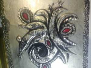 La fable du sourire et de la colère