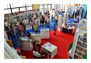 Le Premier ministre inaugure le 20e Salon international du livre d'Alger