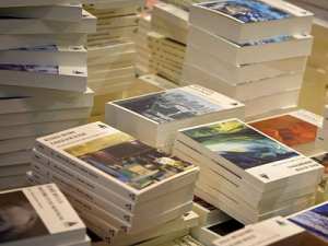 CLÔTURE DE LA 6° ÉDITION DU SALON DU LIVRE À TIZI GHENIF Neuf enseignants retraités honorés