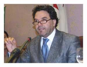 أمين الزاوي : الغنى اللغوي حصن للثقافة الجزائرية