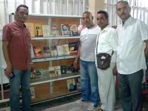 ''مكتبة في كل مقهى'' مبادرة حولت مقاهي تقرت إلى فضاءات ثقافية