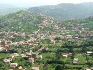 مهرجان ''ثابورث العنصر'' للشعر القبائلي ينظم بأسي يوسف من 13 إلى 16 جويلية