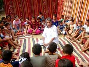 مهرجان ما بين الثقافات للحكاية بوهران : تكوين 10 حكواتيين شباب في الحكاية