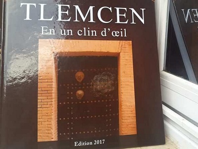 Tlemcen: Bouayed Morsli dédicace son ouvrage «Tlemcen en un clin d'œil»
