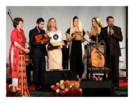 وصلات شعبية متنوعة في حفل توزيع جائزة الهاشمي قروابي الكبرى للشعبي