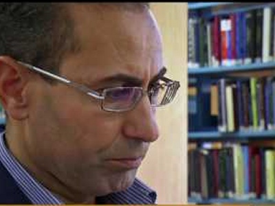 للكاتب الأردني هزاع البراري النص المسرحي زمن اليباب يفوز بالجائزة الأولى