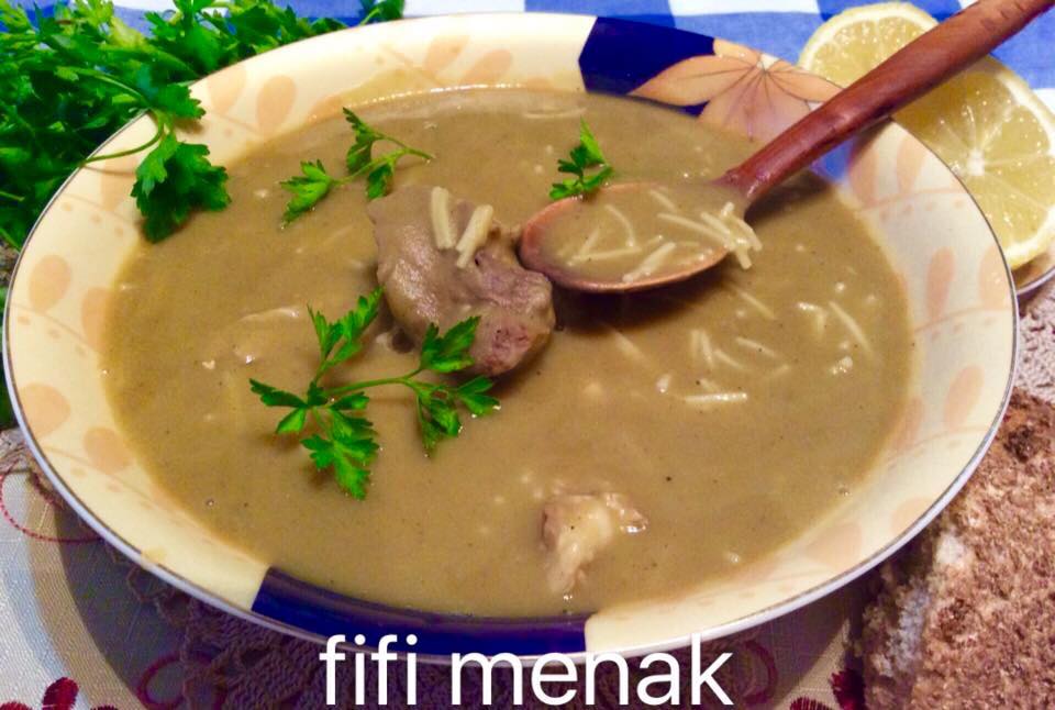 CHORBA DJELBANA YABSA BELAHM el ghenmi ( soupe aux petits pois cassés à la viande d’agneau )