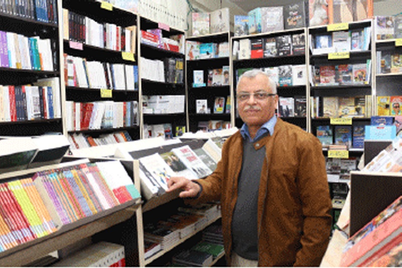 Université 2 de Batna Un colloque pour rapprocher les universitaires des les étudiants