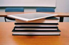 Radio Jil FM lance une Journée fil rouge sur la lecture au milieu juvénile