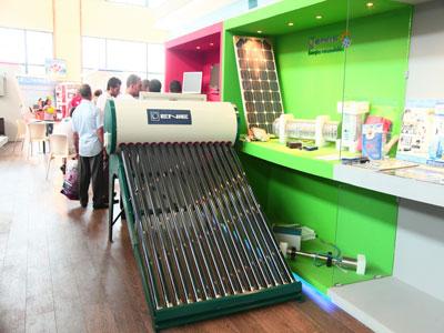 Plus que jamais à caractère international                                    Salon des énergies renouvelables