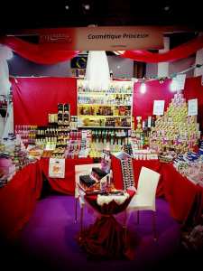 معرض تبسة في الخيمة العملاقة