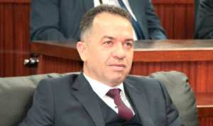 زمالي يعلن من الطارف : لجان لتسجيل متطلبات الشغل بالمناطق الحدودية