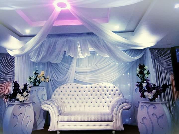 les Mariages et Les Fêtes