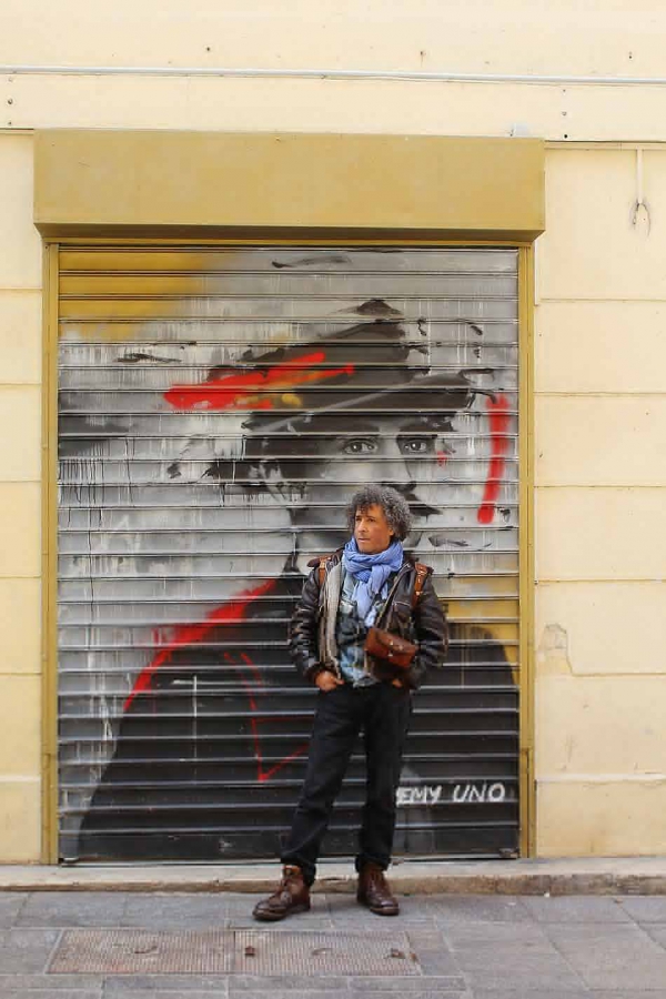 Kamar Idir croque les portraits d’Algériens exilés