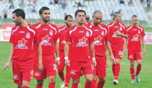 ''الكاف'' تدين لاعبي المنتخب الليبي لاعتدائهم على المصوّرين الجزائريين                                    أولمبي الشلف يتكبّد أعلى غرامة مالية