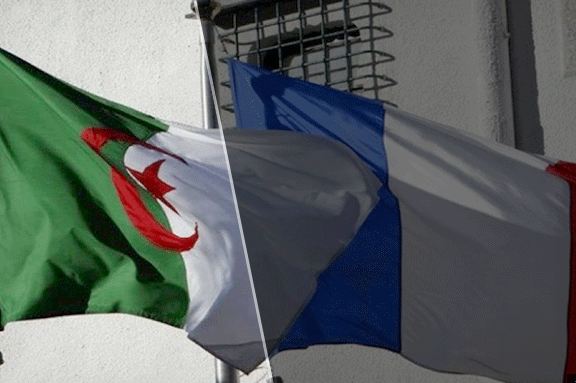 الجزائريون يرفضون رفع العلم الفرنسي حتى في التمثيل