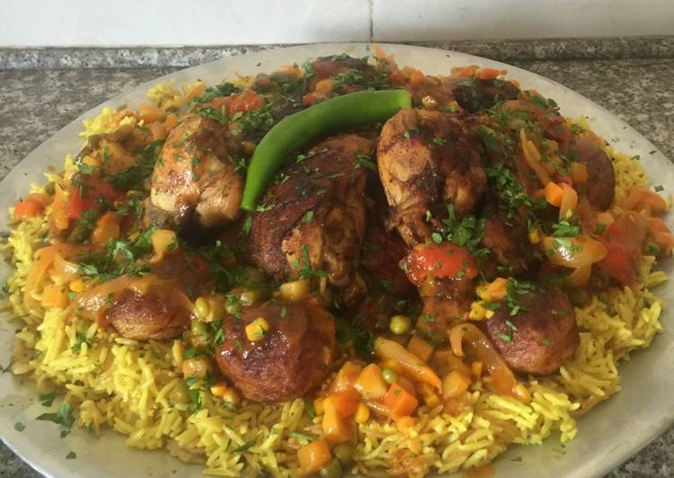 منسف باللحم دجاج