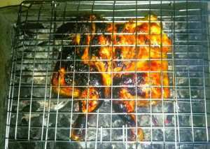 دجاج مشوي على الفحم