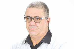 Kamel Beniaiche signe son livre Sétif, la fosse commune : Préservation de la mémoire