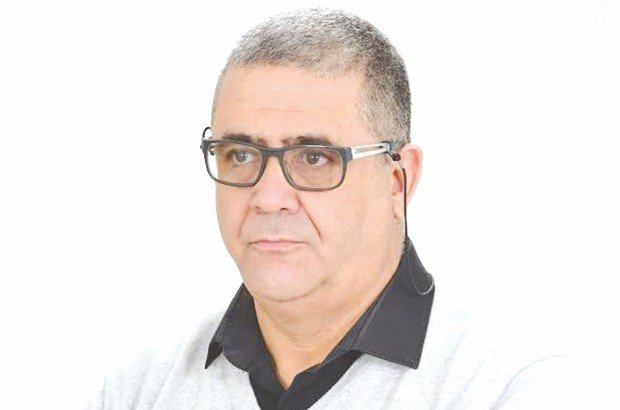 Kamel Beniaiche signe son livre Sétif, la fosse commune : Préservation de la mémoire