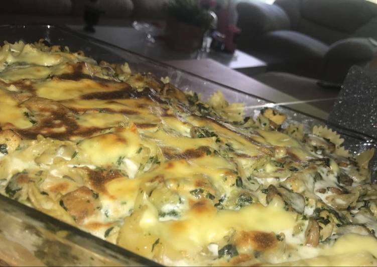 باستا دجاج وسبانخ بالكريما 🌿