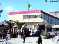 Un colloque international sur l'aménagement linguistique                                    Université Mouloud-Mammeri de tizi ouzou