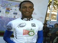 3ème étape : le maillot jaune change d'épaule