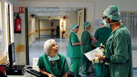 6.500 médecins algériens établis en France                                    A la recherche de meilleures conditions